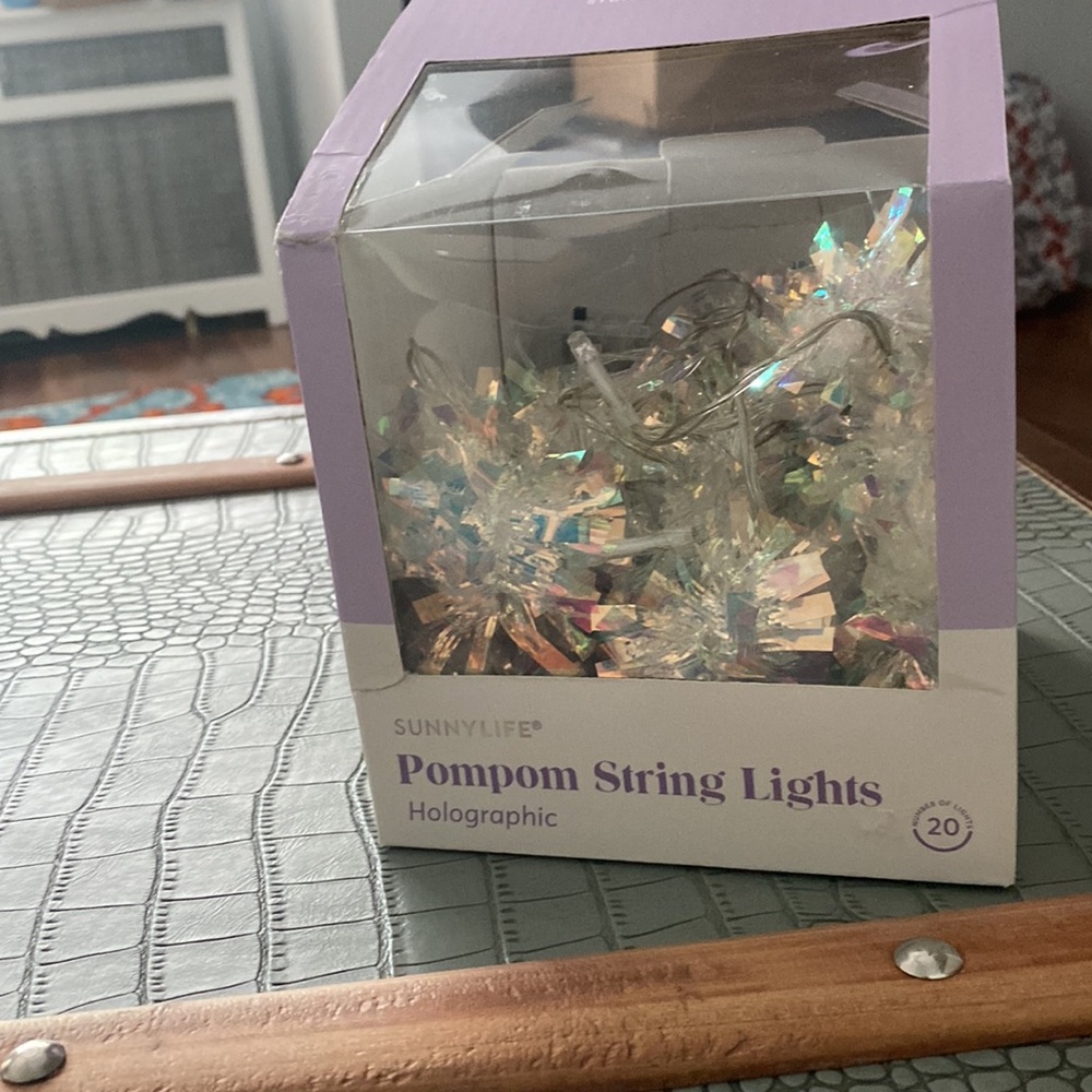 Sunnylife Pom Pom Holographic String Lights